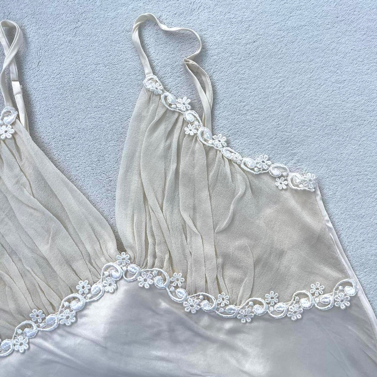Vintage 00s silk Victoria's Secret cream top